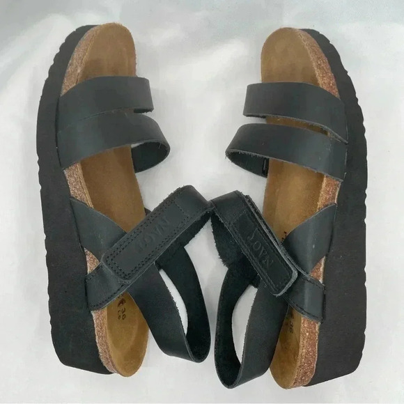 NAOT Women’s Kayla Sandal 36/5.5 Black Leather Hook Loop Closure Strappy - Picture 10 of 10